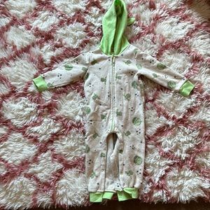Baby yoda onesie with hood 12m